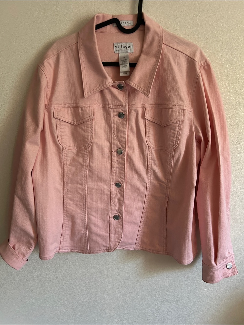 Villager Women Pink Denim Cotton/Spandex Stretch Button Front Jean Jacket:18